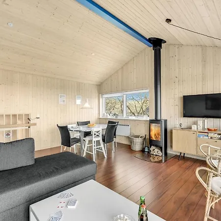 Vakantiehuis Three-bedroom In