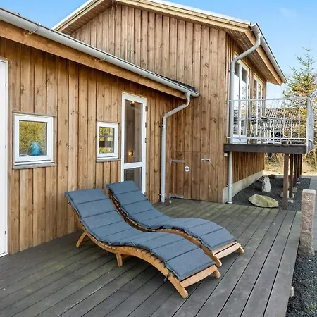 Three-bedroom In Struer